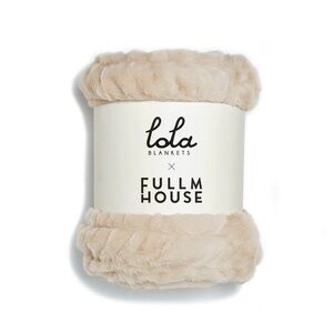 Lola Blanket - Medium